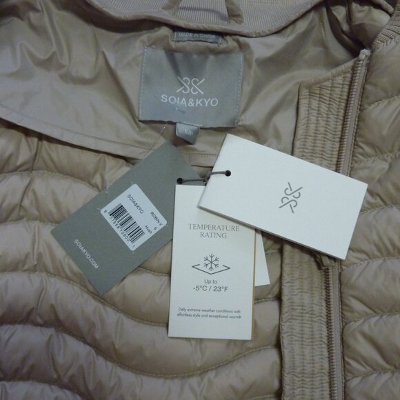 Soia & Kyo Robin-V Light Down Jacket - Picture 10 of 11